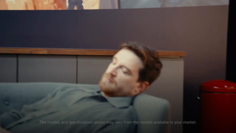 Medic plugged a gaming setup in the Kia EV3