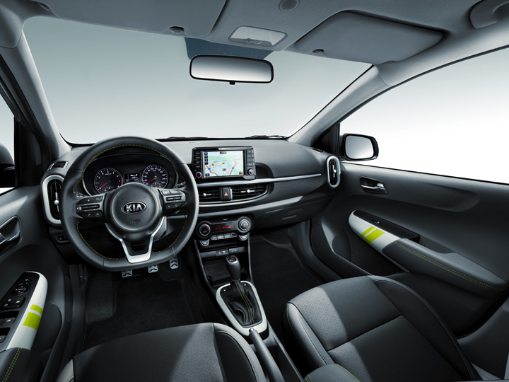 ENHANCED CABIN%3A IMPRESSIVE SPACIOUSNESS AND INSPIRED STYLING