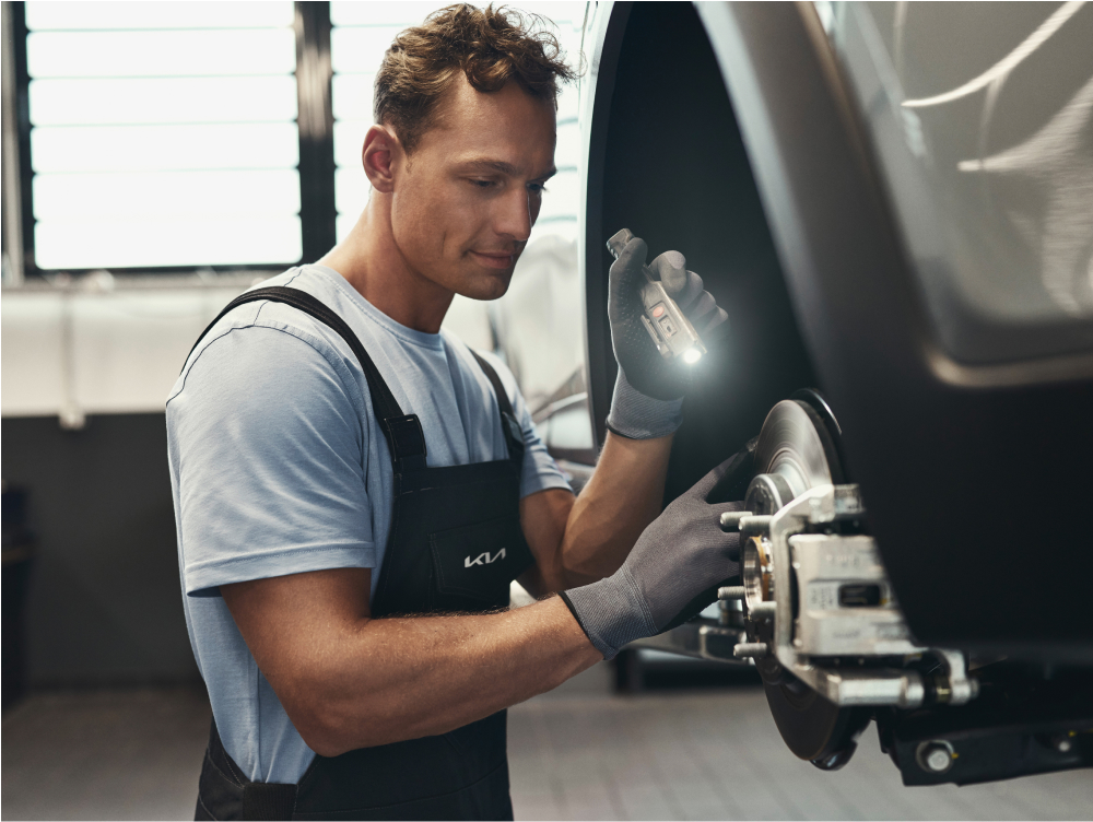 Brake discs and brake pads