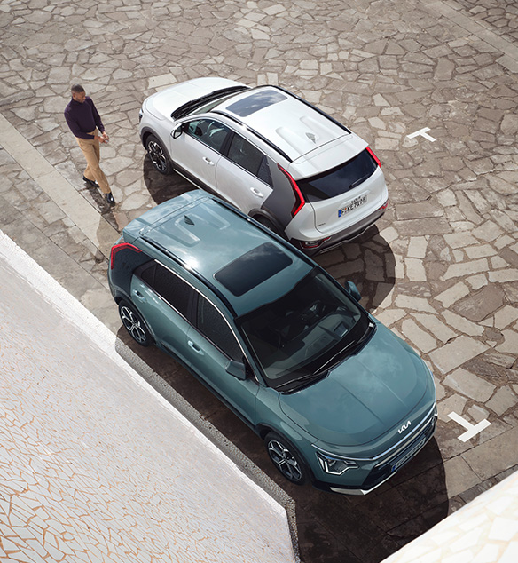 The Kia Niro ev and Kia Niro hev