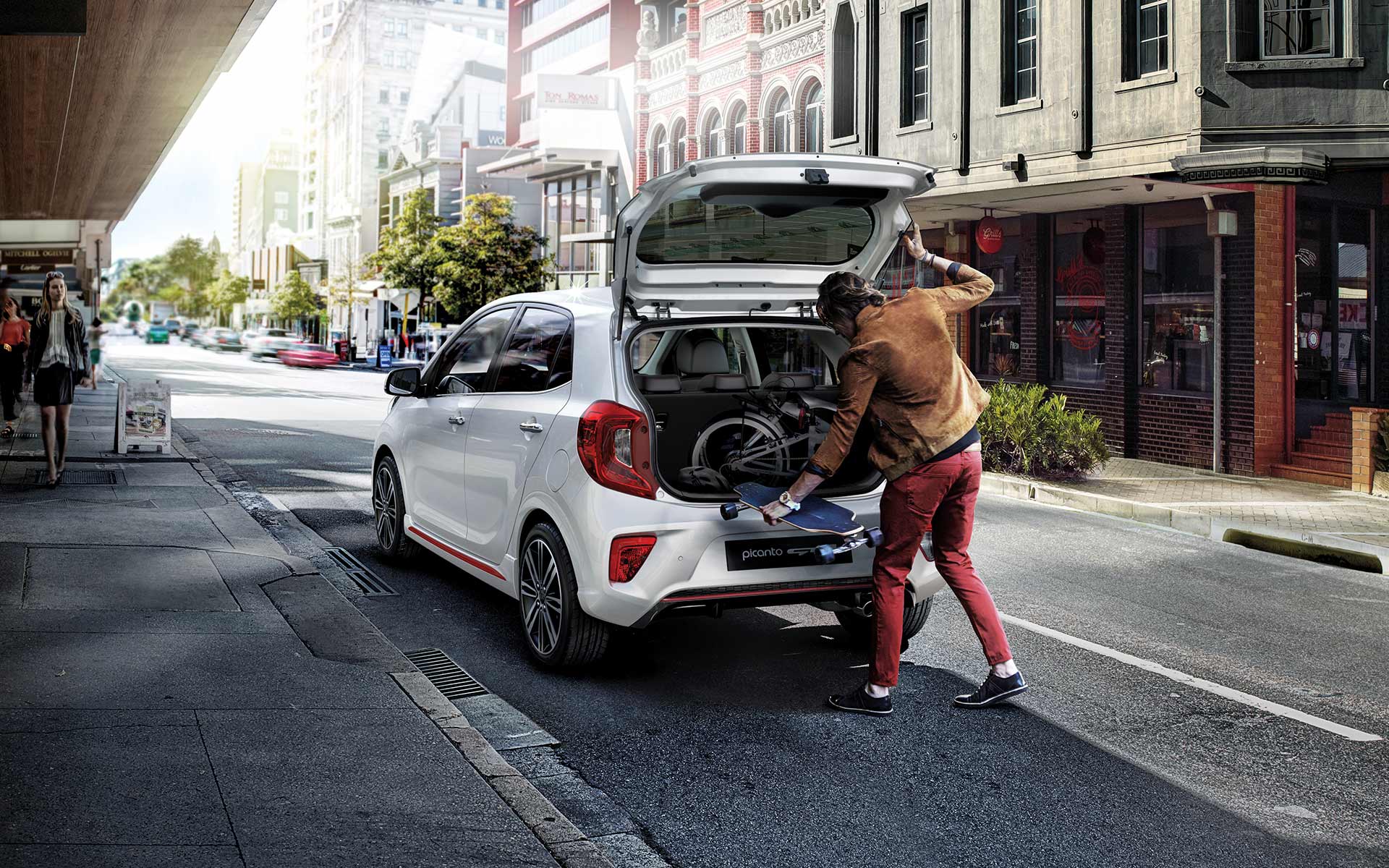 Kia Picanto trunk capacity