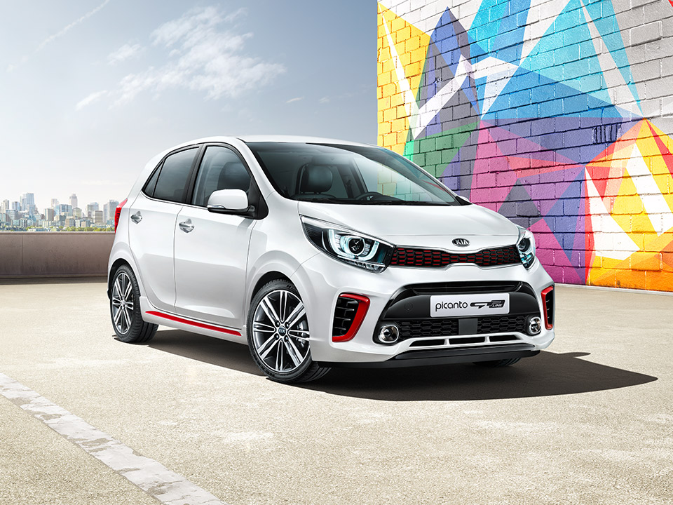 Kia Picanto GT Line exterior 