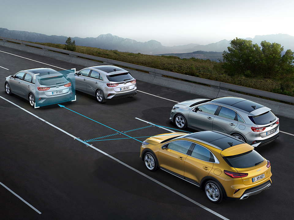 Kia XCeed with lane following assist