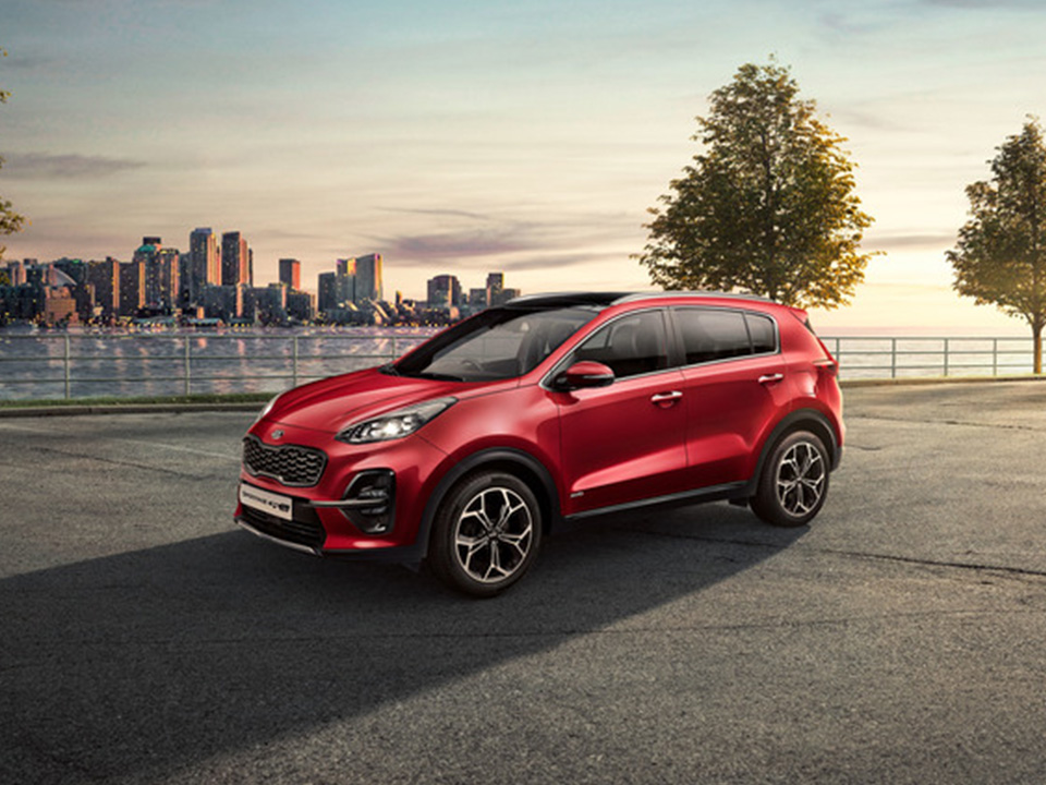 Kia Sportage refined interior with the new ergonomic cockpit