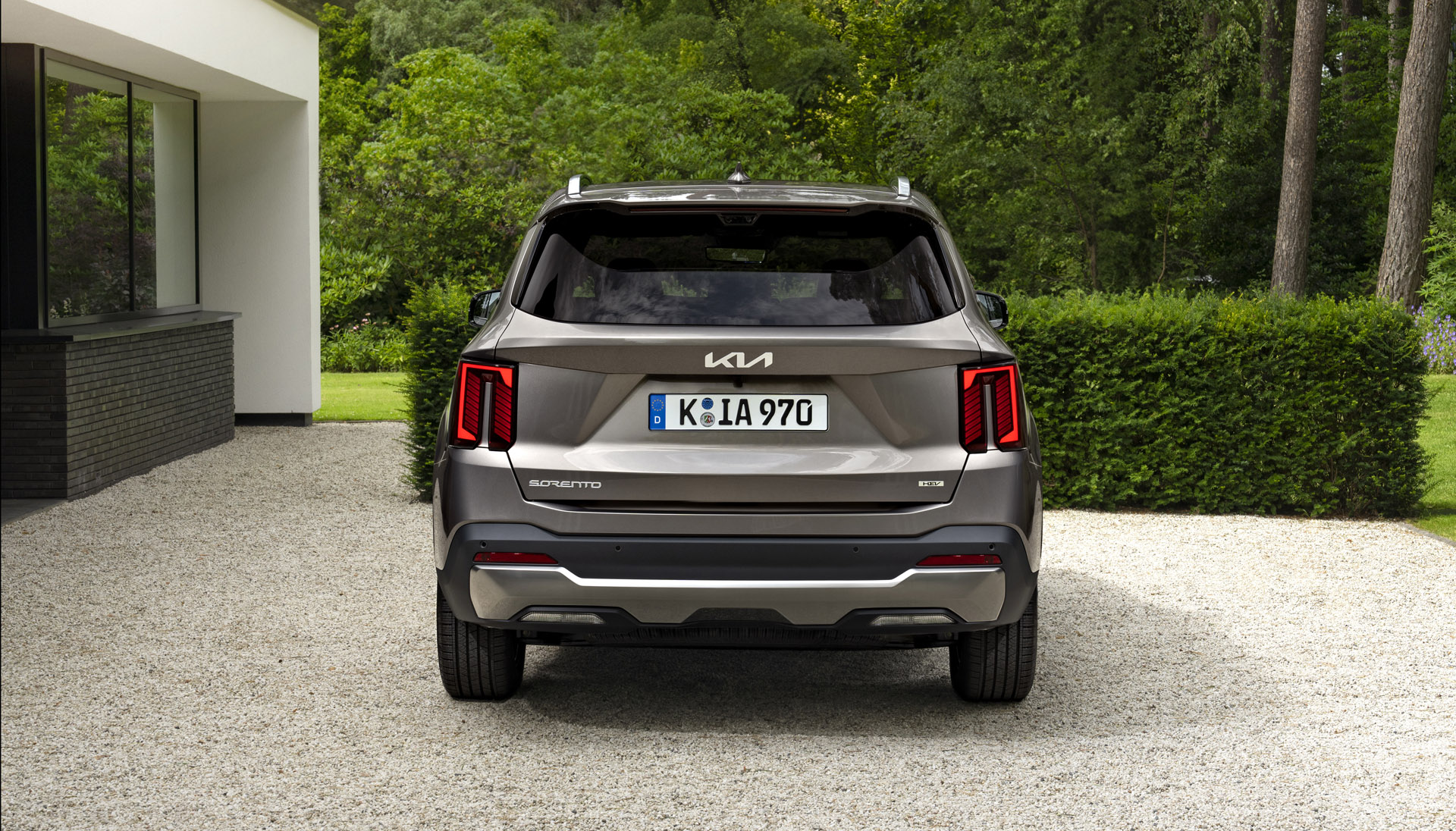 New Kia Sorento rear view shot