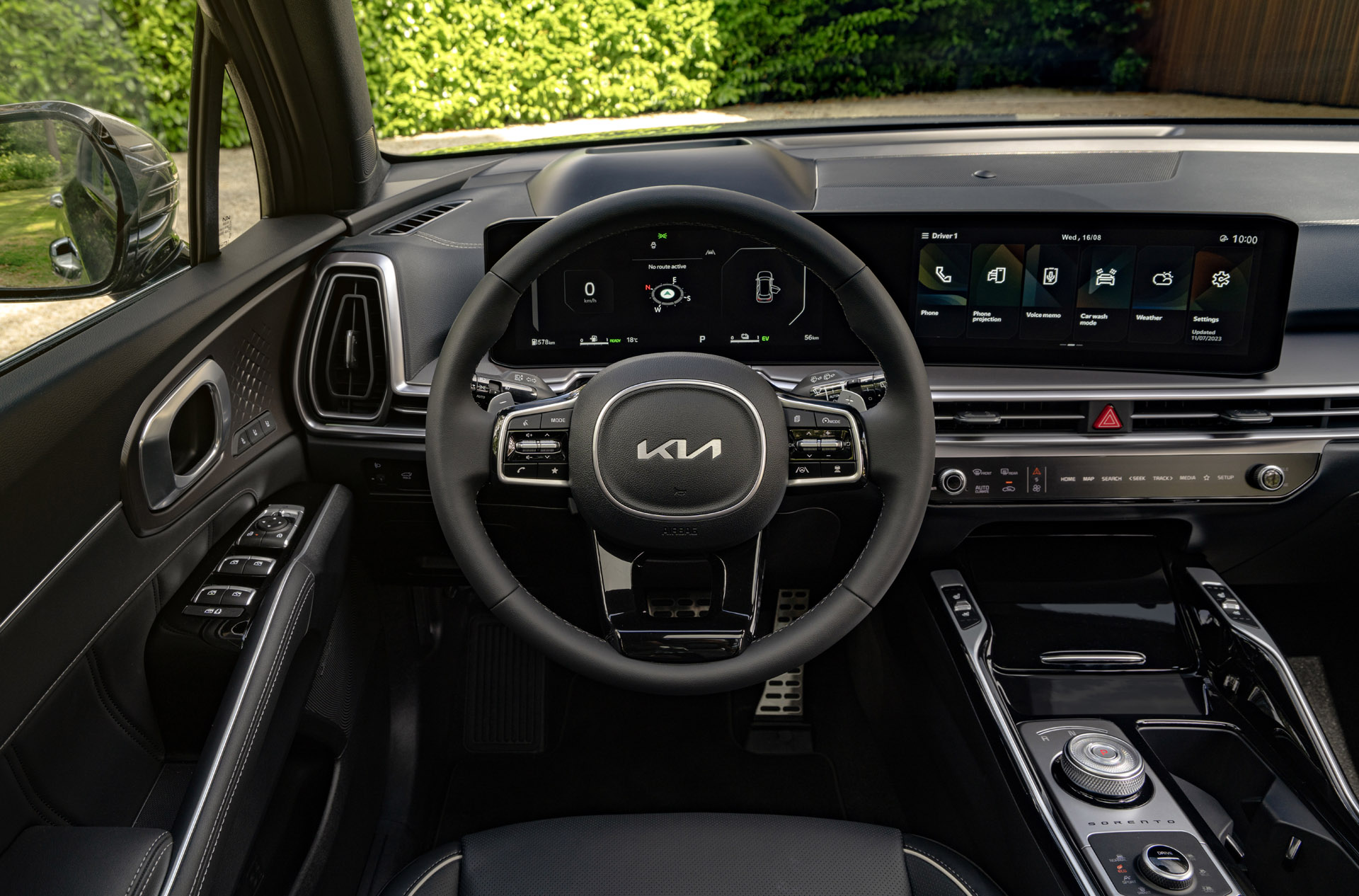 New Kia Sorento interior