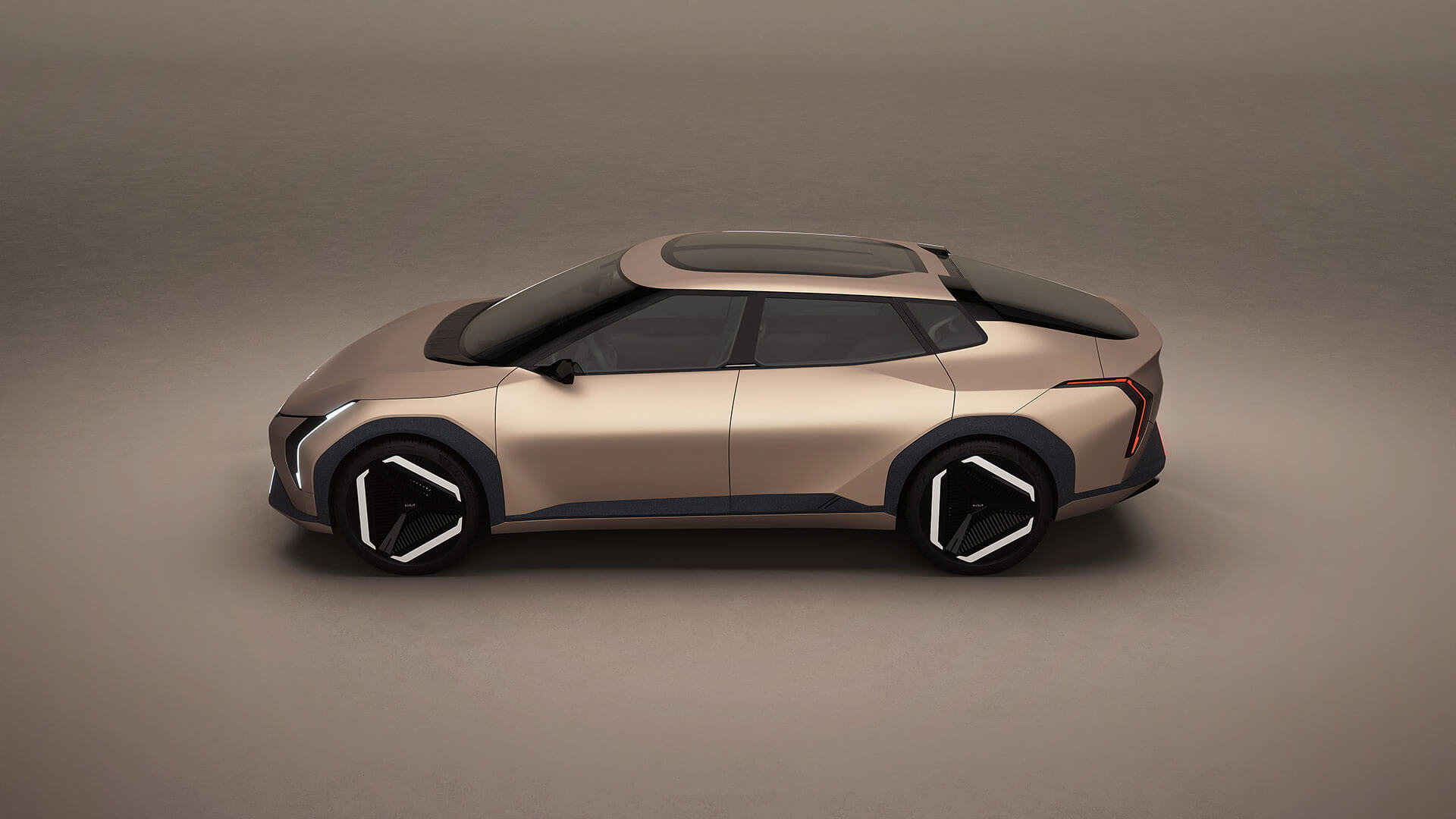 EV4 Exterior