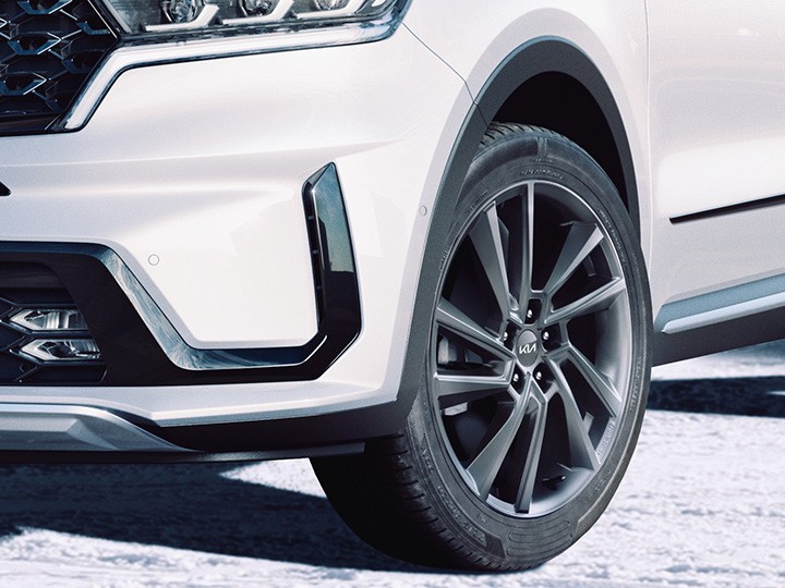 Genuine Wheels and Tyres